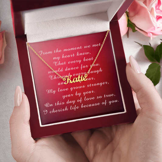 Valentine's Day Custom Name Necklace from Husband to Wife